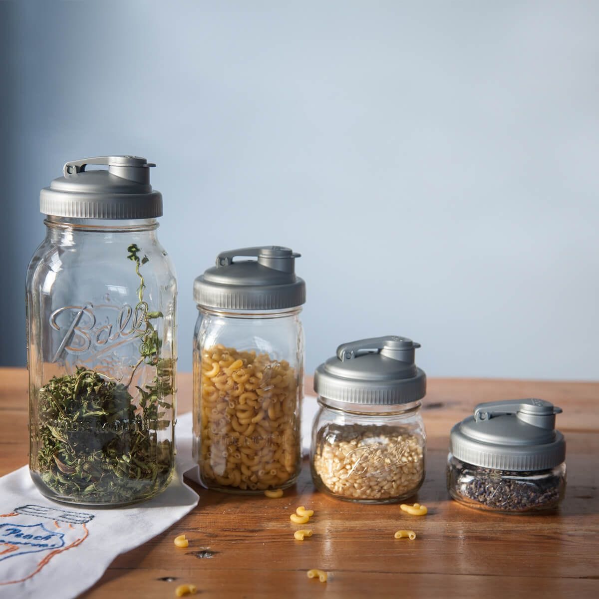 DIY Elderberry syrup kit, homemade elderberry syrup, DIY holistic medicine kit, elderberry syrup recipe, mason jar pour lid, holistic medicine DIY kit, homestead medicine, DIY holistic medicine